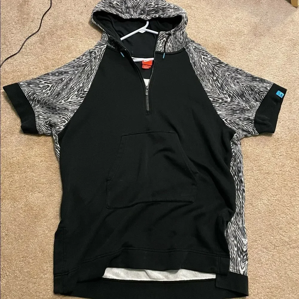 Nike sportswear N7 poncho hoodie. Large